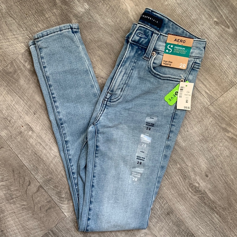 NWT AERO High Rise Jeggings